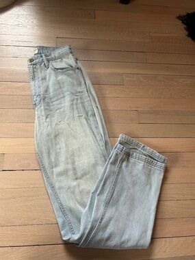 We The Free Light Wash Jeans